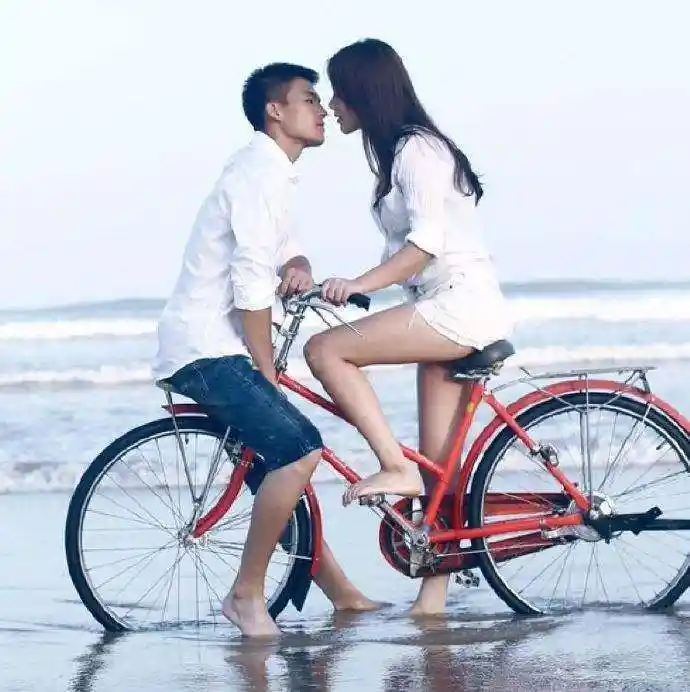 欧豪与经纪公司闹掰自立门户,女友与其疑似分手?