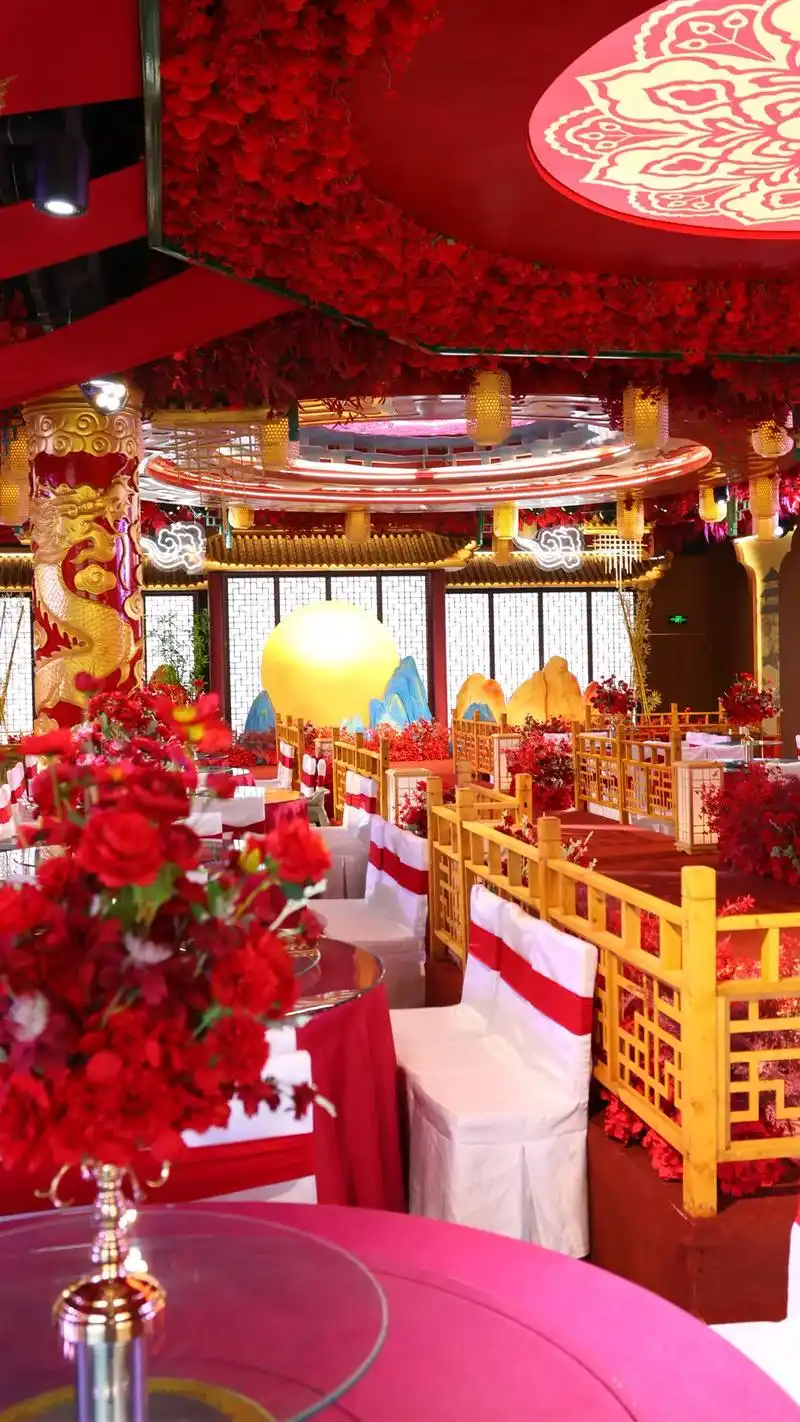 中式婚礼  绝了6015被这场中式婚礼给美到了 场地是布置好的中