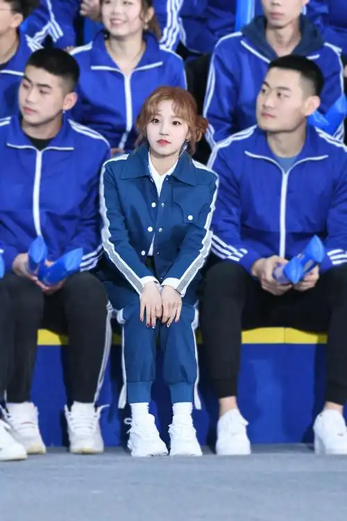 宋雨琦奔跑吧可爱俏皮剧照图片