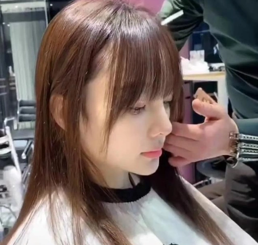 李小璐做头发什么意思吴孟达