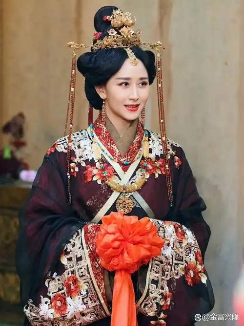 胡静和她老公朱兆祥的这组照片,真的越看越有意思