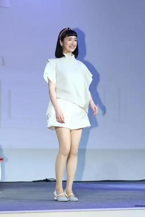 林依晨风格大转变,长发or短发造型差异大,看起来判若两人