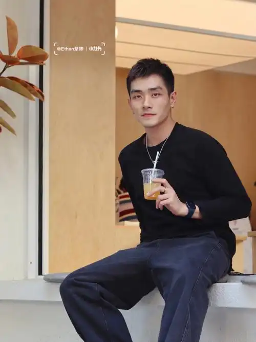 春天和我一起出来晒晒太阳喝喝咖啡71