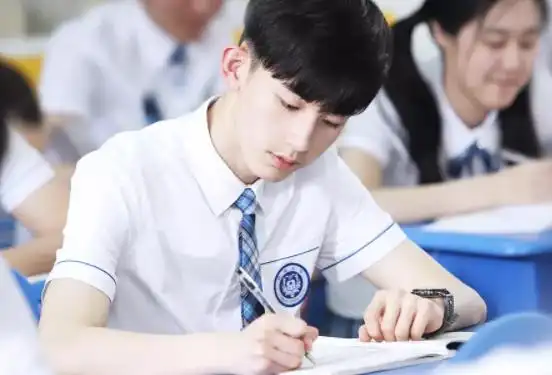 少年派钱三一喜欢林妙妙吗钱三一扮演者郭俊辰个人资料简介