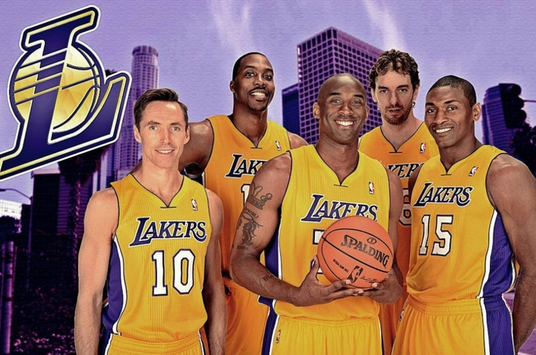 湖人美女老板如今快60了,穿着打扮气质十足,如今单身未再婚_腾讯新闻