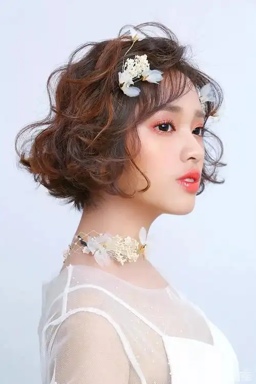 简单的短发新娘造型分享