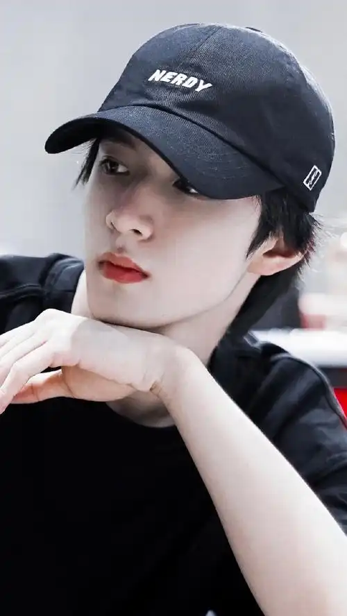 刘耀文#97#刘耀文 超绝少年气#92酷盖无水印抱图吱|不要快转