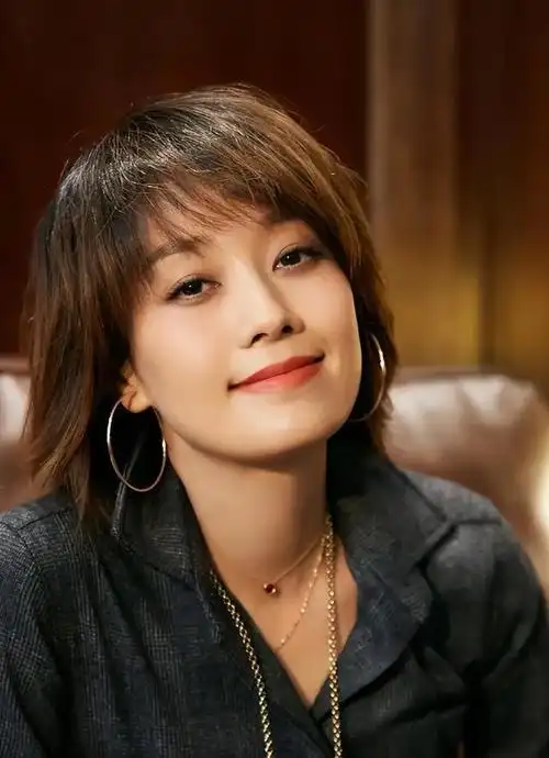 "曾火遍全国,现毫无音讯"的6位女演员,张小斐上榜,她最可惜