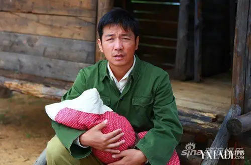 邢佳栋《养父》独树一帜 收视喜人