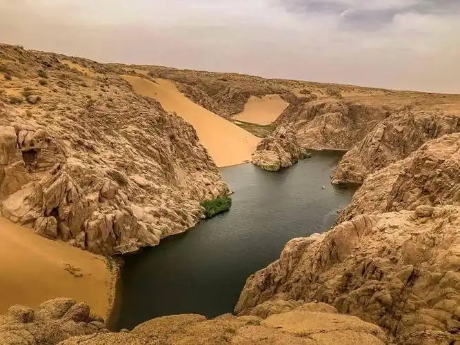 自驾||寻迹沧海遗珠,聆听大漠梵音——深度探秘阿拉善无人区