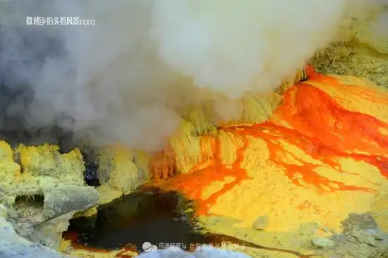 印尼伊真火山 人间炼狱里的搬运工