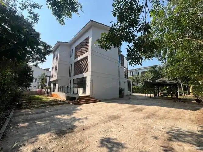 海甸岛独栋别墅536平1800w花园占地1亩多随时看房