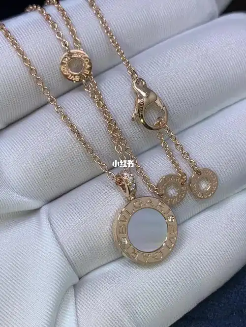 宝格丽黑白双面项链一款双戴