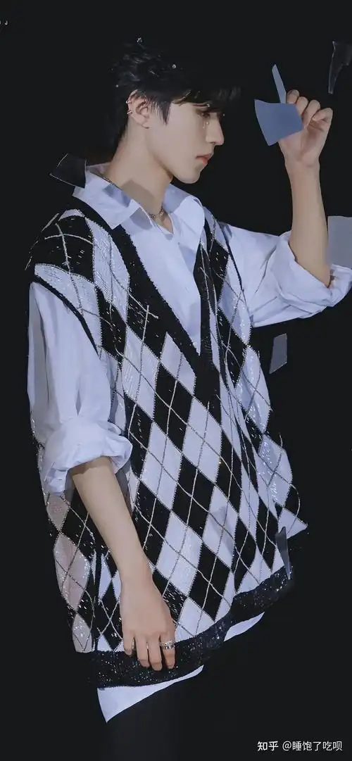 大家有没有tfboys的绝美神图单人也可