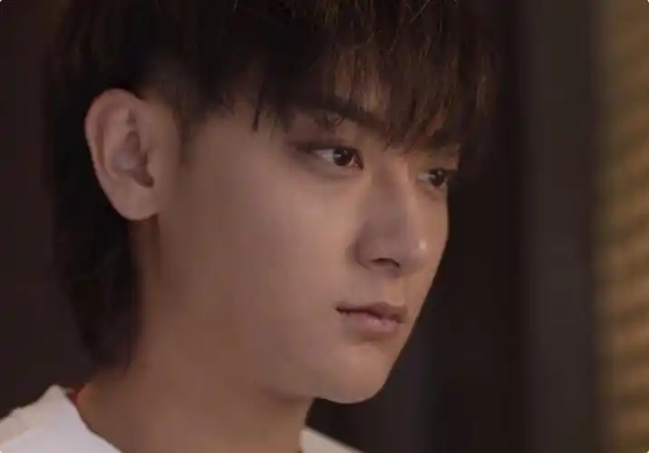 吴刚也救不了黄子韬新剧,豆瓣差评一大片,网友差评理由一针见血_腾讯