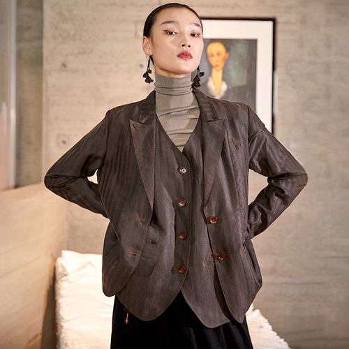 设计感老料香云纱小西装2021秋款重磅真丝桑蚕丝休闲上衣薄外套女