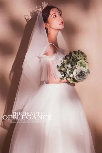 摄影狮乐乐的婚纱摄影作品《ins室内客片》