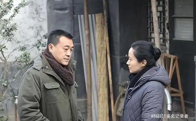 何冰曾娶同桌为妻钱也归她管一心一意爱了25年