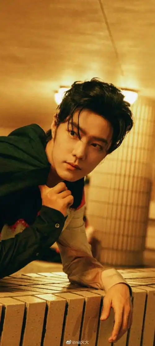 肖战#还有新图!美神临世  cr.logo