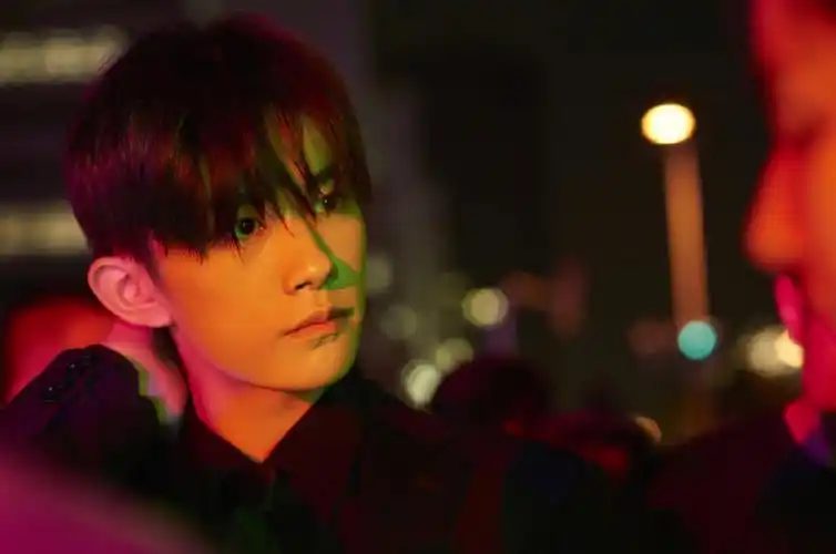 易烊千玺  #拍摄花絮  #易烊千玺壁纸  #易烊千玺未来无界  #拍摄