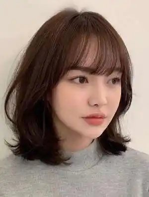 2022最流行落肩锁骨发修颜还超级显脸小