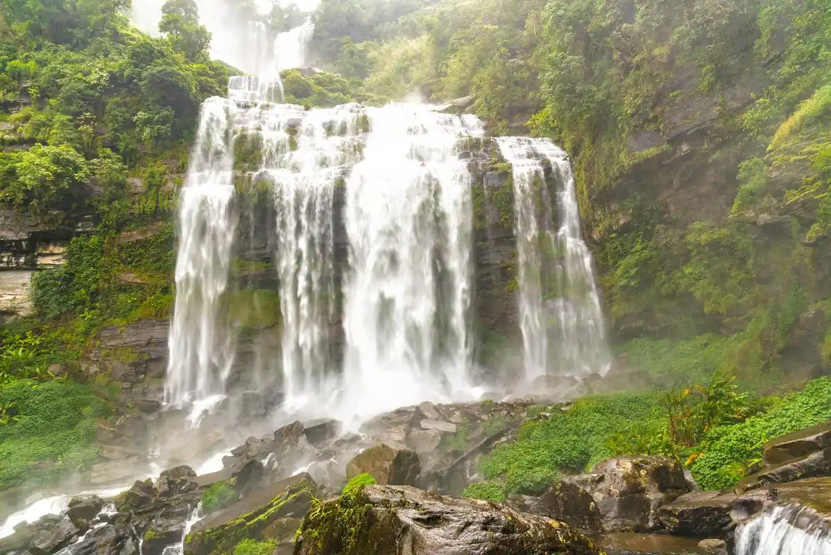 五一出游注意安全!给大家分享一些高清山水图噢!