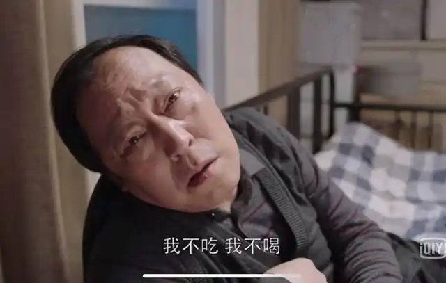 《都挺好》苏大强让人恨的牙痒痒,倪大红没被骂还被截成表情包