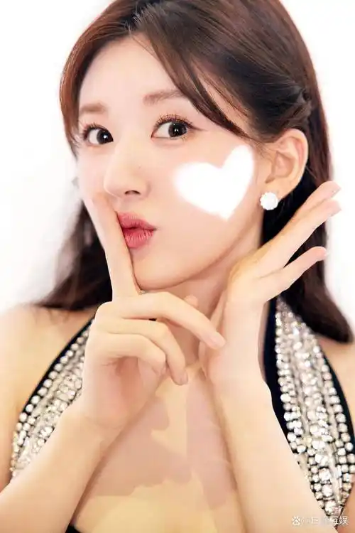 今日份新鲜的赵露思