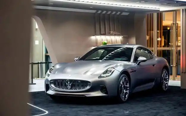 特别在哪里?玛莎拉蒂folgore纯电系列车型"闪电行动"