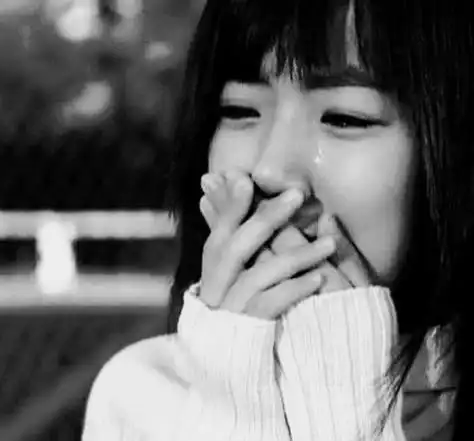 自己一个人伤感图片,让对方看到心疼的图片