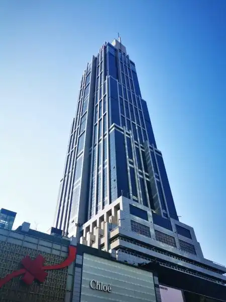 淮海中路商圈,黄陂南路站,香港新世界大厦,高区精