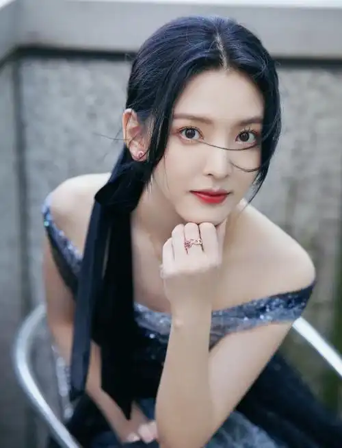 戏客星值21年二季度|新生代女演员top200:无畏逐光,向阳生长|中国医生