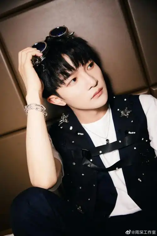 周深青岛凤凰音乐节##青岛凤凰音乐节周深排面拉满