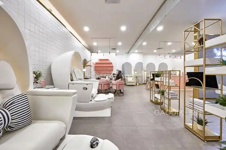 最新韩国美发店装饰实景图-城起装修效果图