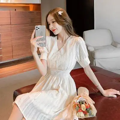 2020新款泡泡袖连衣裙女小个子收腰显瘦仙女裙小礼服裙平时可穿夏