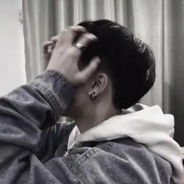 男生头像霸气超拽高冷2020网图男生真人头像