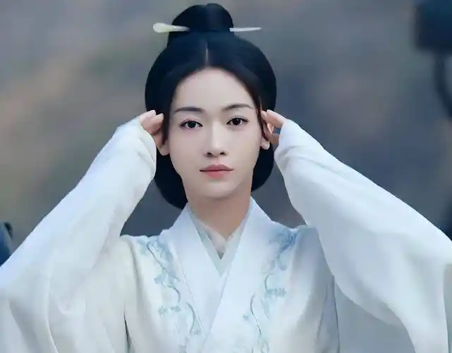 欢娱大排名,宋威龙得第五,吴谨言成老三,许凯,白鹿争第一宝座_公司