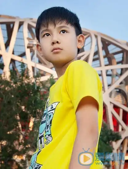 张小宇扮演者胡先煦个人资料及写真生活照 第3页 - 影视资讯 | 爱剧情