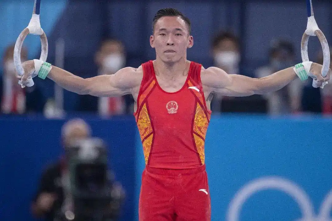 昨晚全网气炸肖若腾你就是冠军