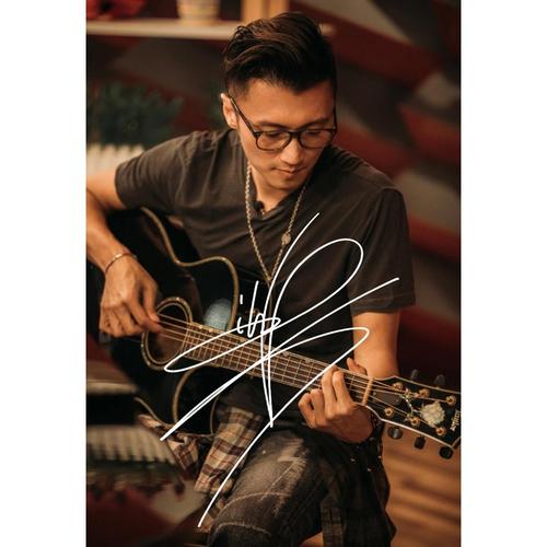 6寸   谢霆锋               亲笔签名照片   42号