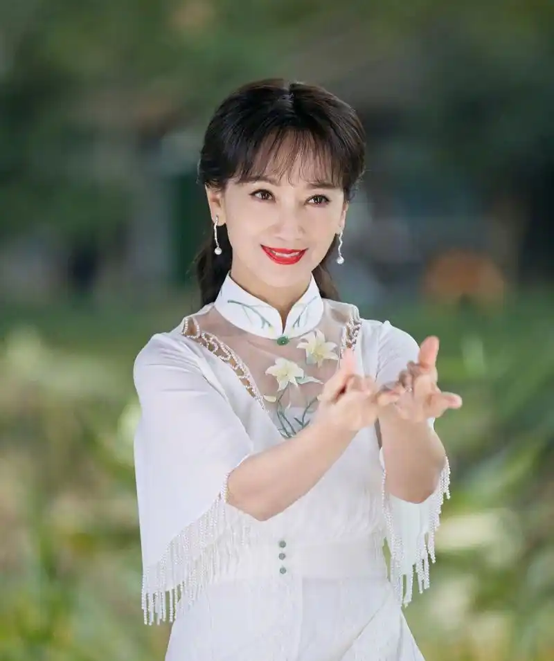 明星美图:赵雅芝