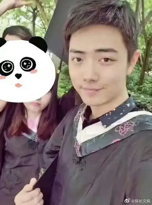 肖战大学时期旧照##肖战早期旧照