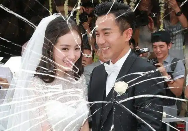 杨幂结婚了几次撩汉女神杨幂的坎坷情史
