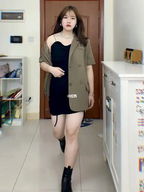 168cm150斤辣妹穿搭微胖女孩