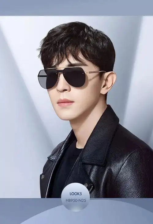 海伦凯勒眼镜邓伦终于配眼镜了丨海伦凯勒眼镜邓伦