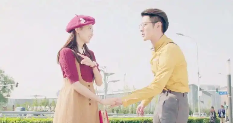 《狐狸的夏天2》热播蒲萄季肖冰发糖cp蜜汁满满