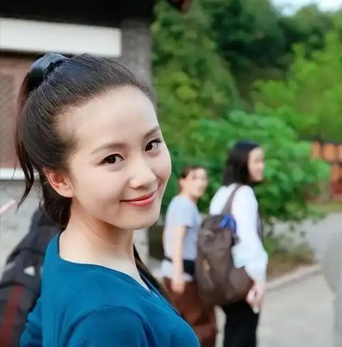 刘诗诗的早期照片让我明白有些人能成大明星是有道理的