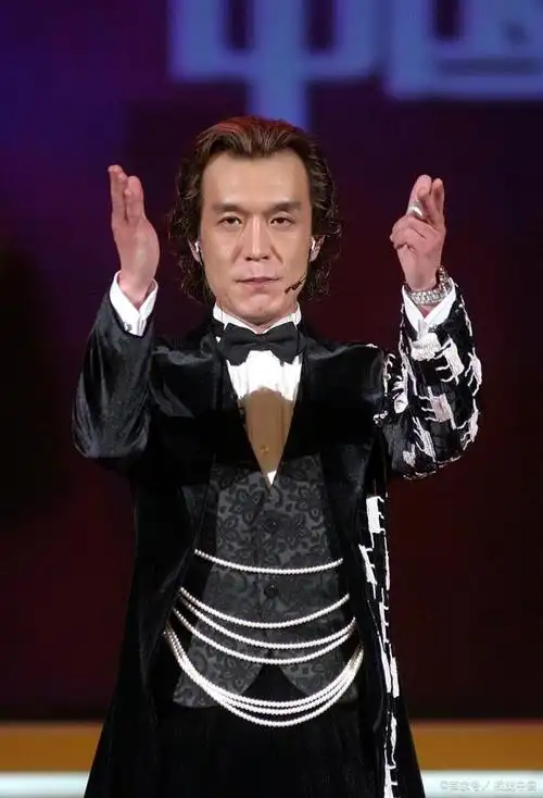 时隔5年李咏死因被揭开,妻子哈文道破真相,原来我们误会她了!