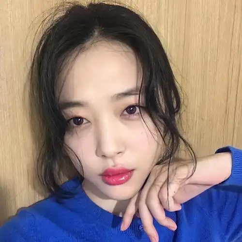 雪莉绝美自拍合集,天使永远在人间