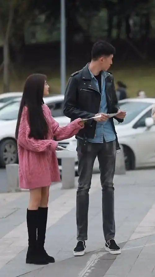 果然180以上的男生,还是喜欢160左右的女生啊!